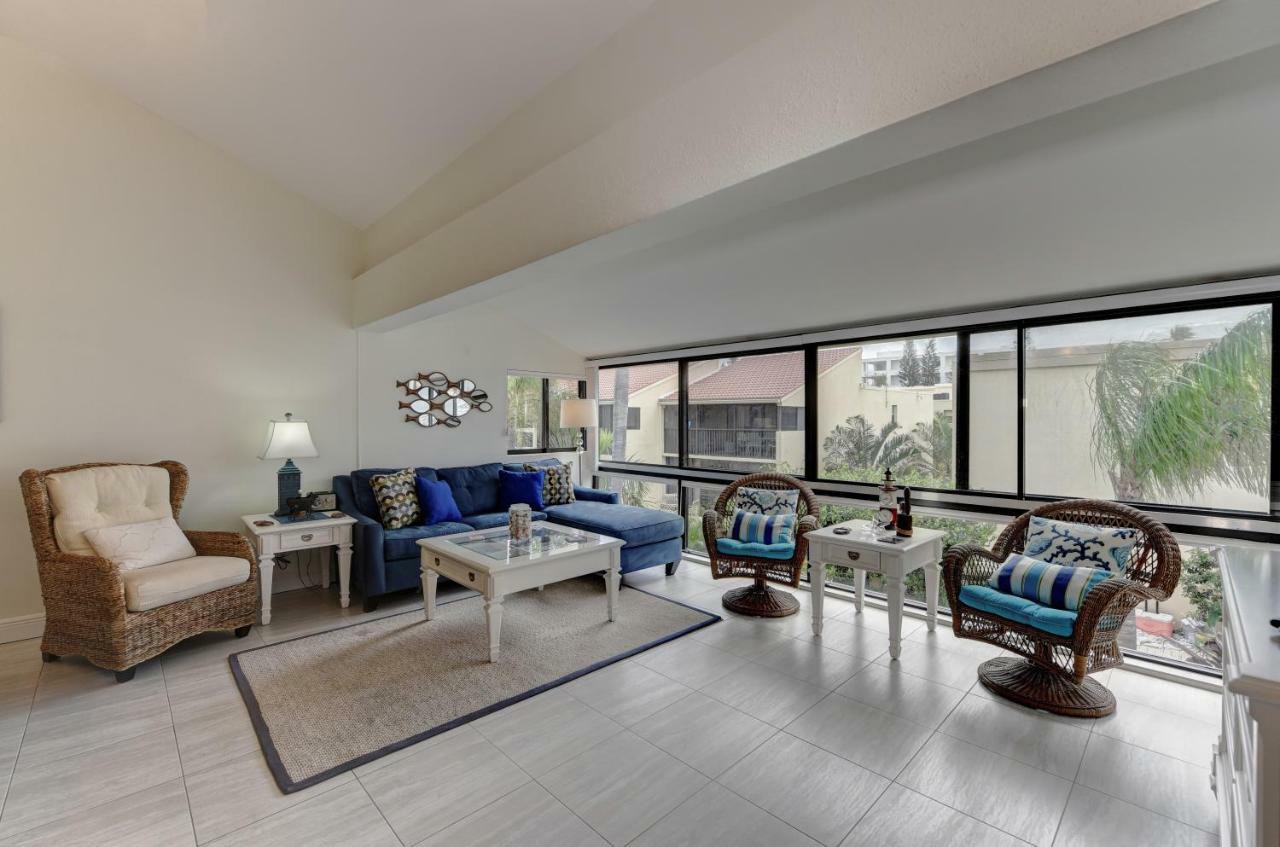 Casa Del Mar Longboat Key Aparthotel Exterior photo