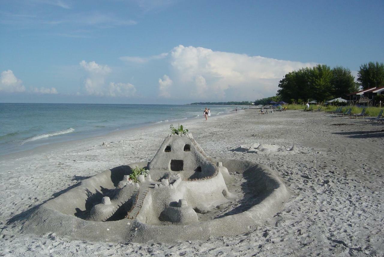 Casa Del Mar Longboat Key Aparthotel Exterior photo
