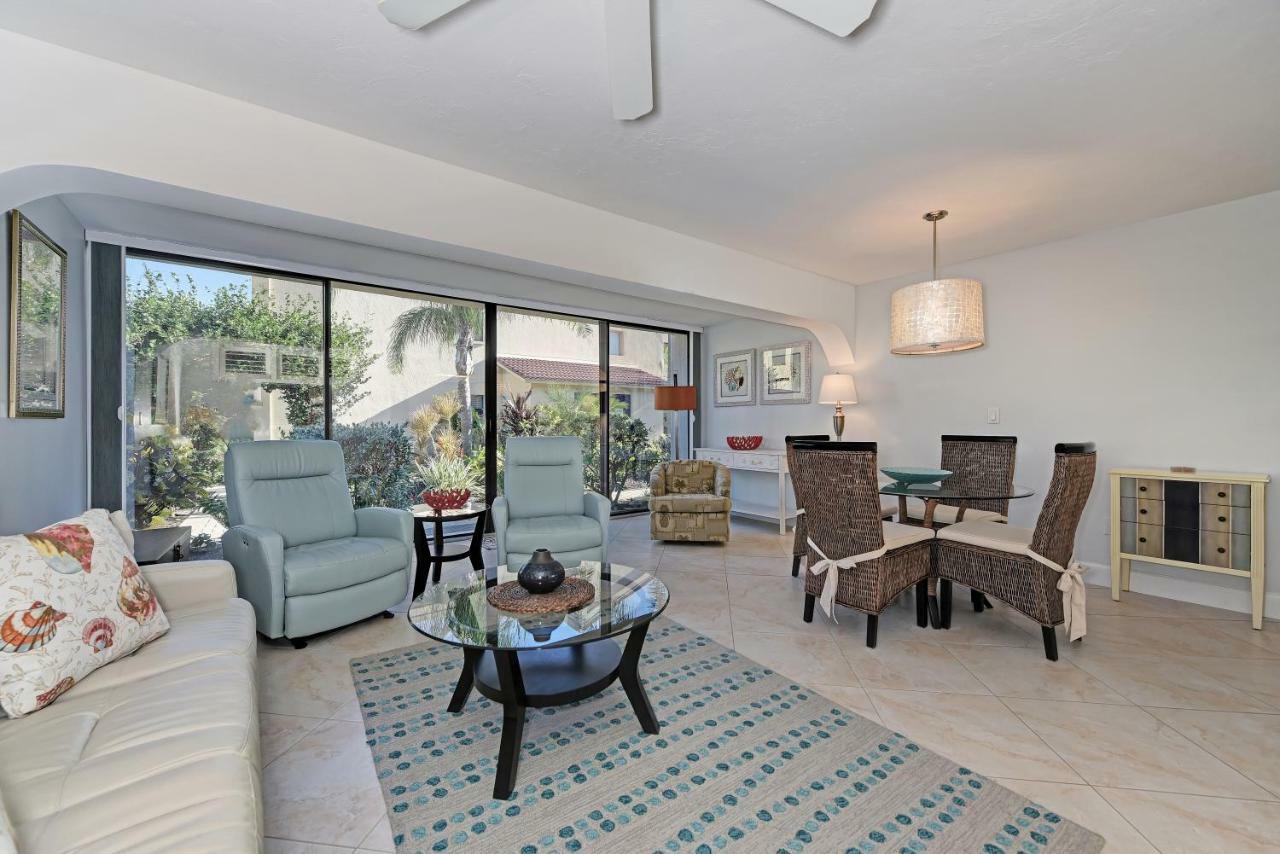 Casa Del Mar Longboat Key Aparthotel Exterior photo