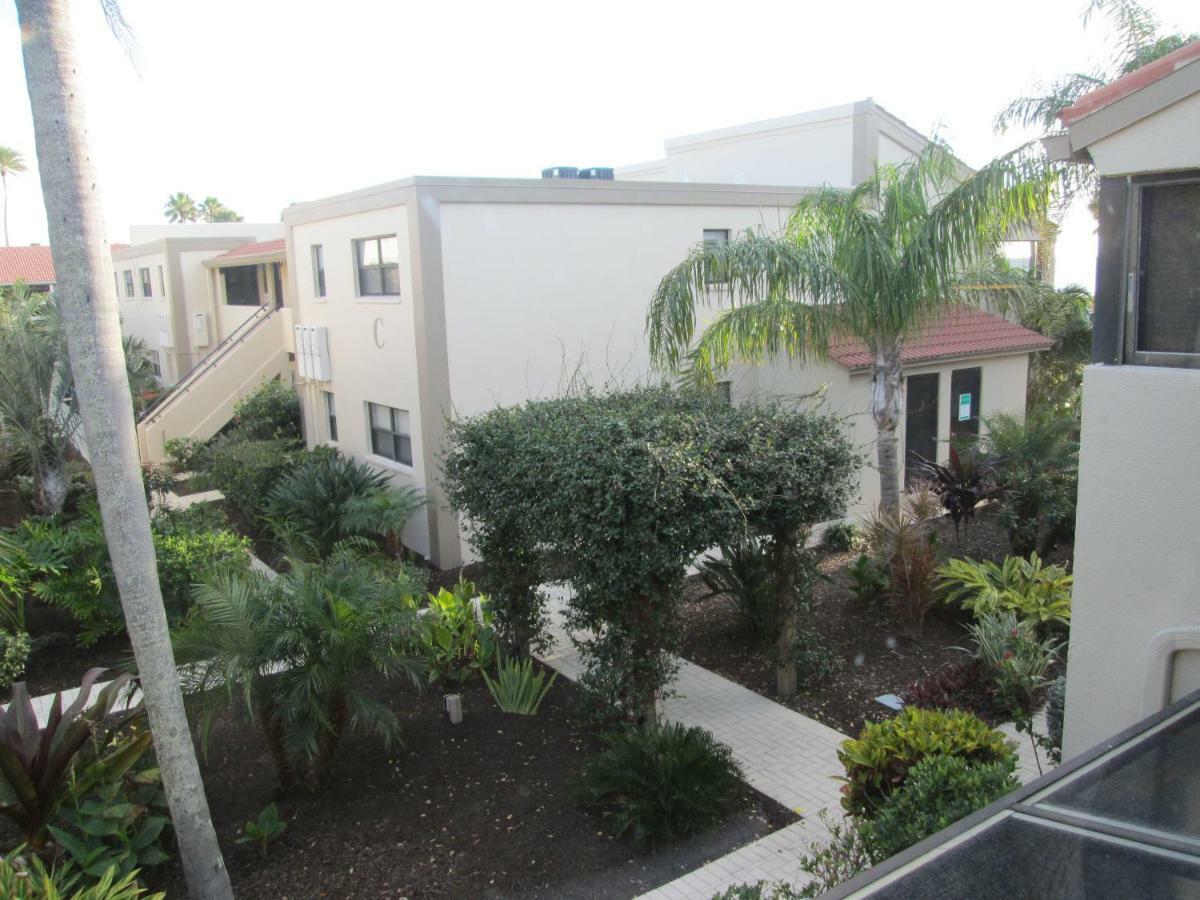 Casa Del Mar Longboat Key Aparthotel Exterior photo
