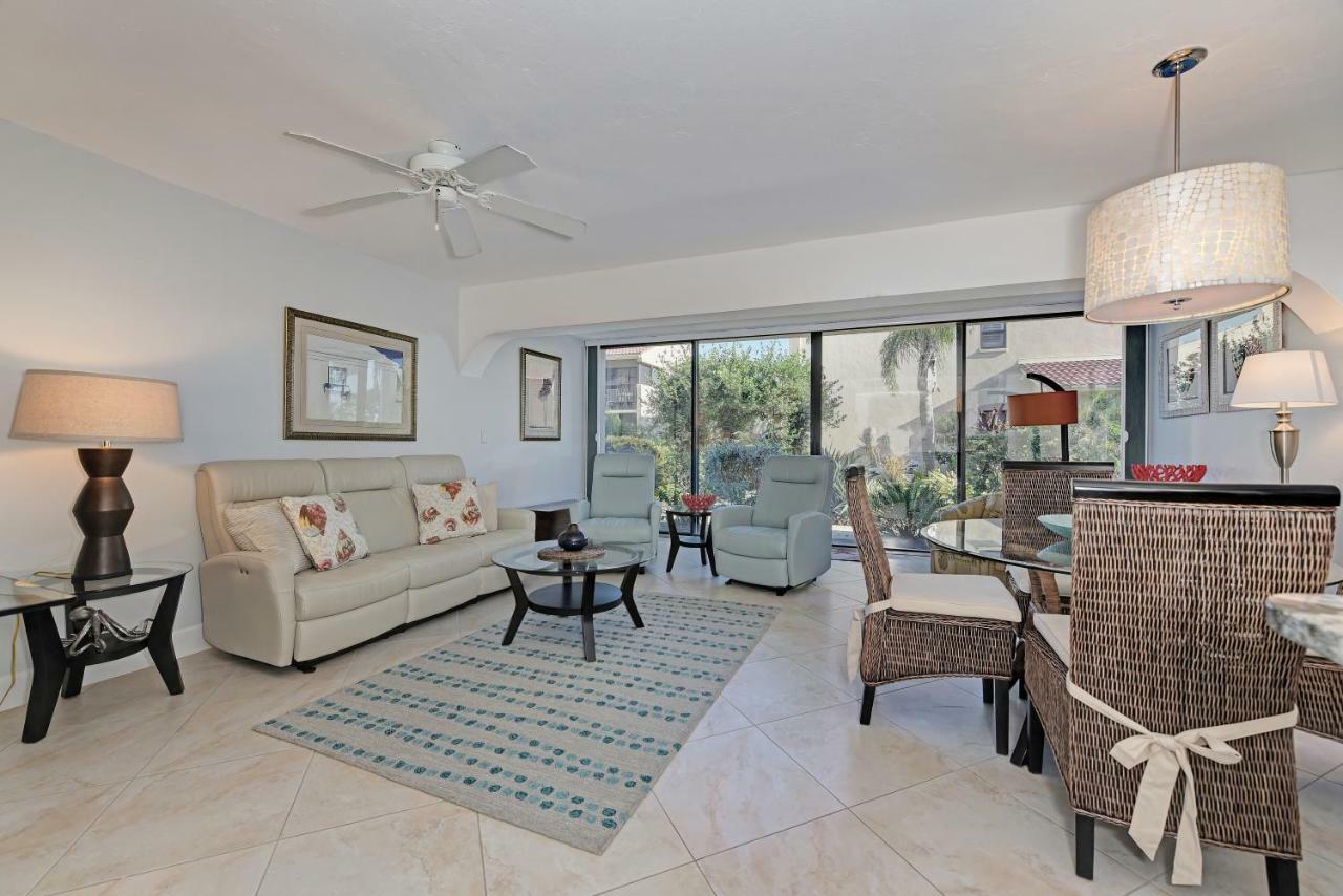 Casa Del Mar Longboat Key Aparthotel Exterior photo